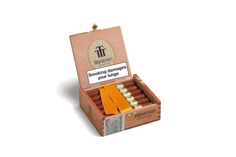 Trinidad Reyes Puro 12’s FREESHOP